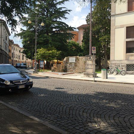 Ruderi del Castello di Belluno